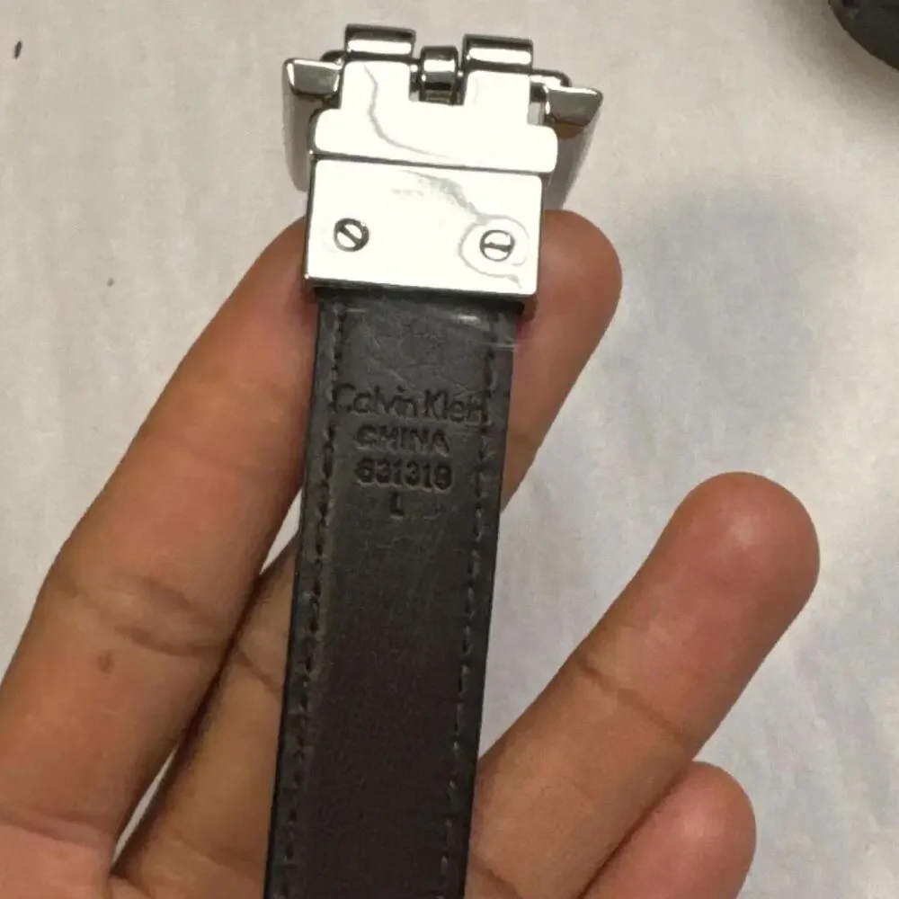Vintage Calvin Klein reversible black/ brown‎ Leather Belt size L